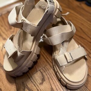 Palladium REVOLT Light Beige Sandals